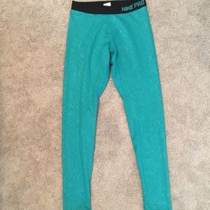 COPY - Nike leggings